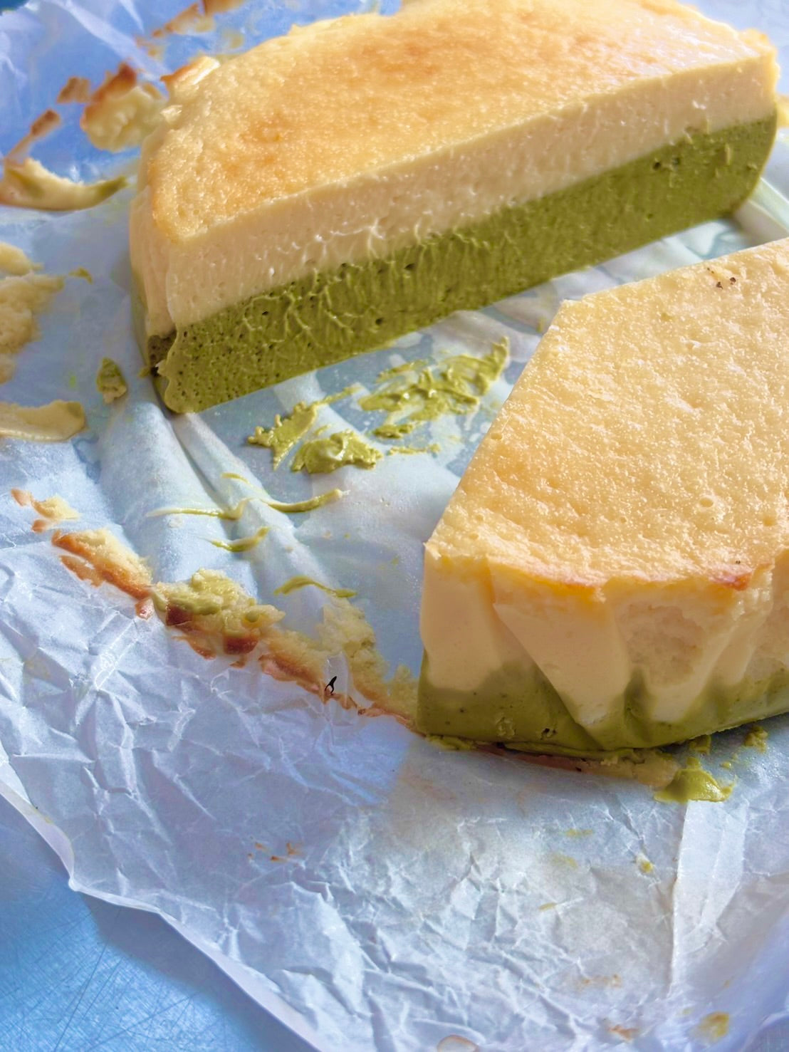 小野茶香るチーズケーキの断面